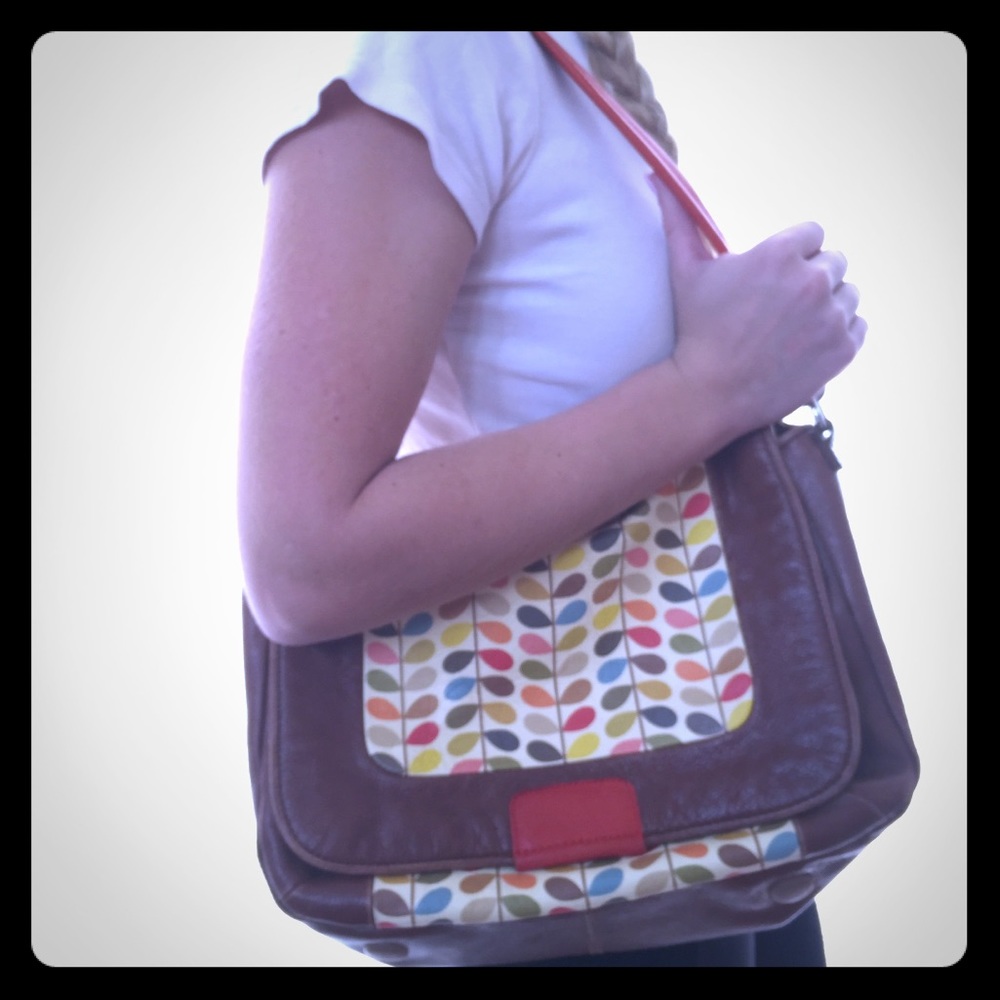 Oral Kirk leather bag